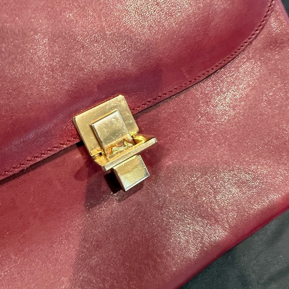 Vintage Céline Horse Carriage Clasp Burgundy Leather Shoulder Bag - Picture 14 of 16